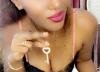 Eine echte dominante Lady mit Erfahrung im Fetisch-Rollenspiel. Ich bin auch daran interessiert, neue Freunde zu finden, Livecam-Dates zu machen, SMS zu schreiben und zu chatten. Glück ist die perfekte Partnerschaft mit sich selbst. Liebe ist das größte Geschenk an sich selbst. Respekt verdient man!