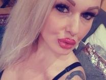 Rebecka69 - Großer, sexy Popo, Natur boobs, ...freu mich auf Dich..